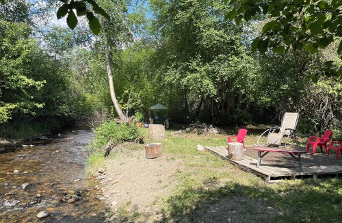 Frenchtown House | Relax and unwind while taking in nature on 5 acres in the pines with creeks!