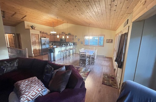 Big Sky Condo | Relax in beautiful Big Sky located just minutes from skiing and Town Square!