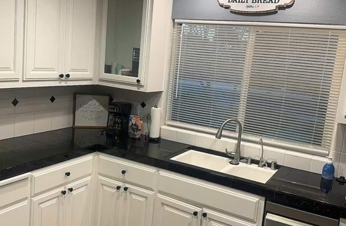 Clovis House | Relax in Clovis and Enjoy The Stay