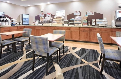 Glendive House | Relax in Style in a Fantastic Retreat -S
