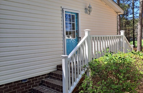 Northeast Raleigh House | Relax, Recharge, and Reconnect in Style – Modern Comfort Meets Small-Town Charm