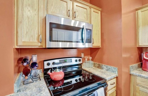 Pinch District House | Relax with the whole family at this peaceful place to stay.