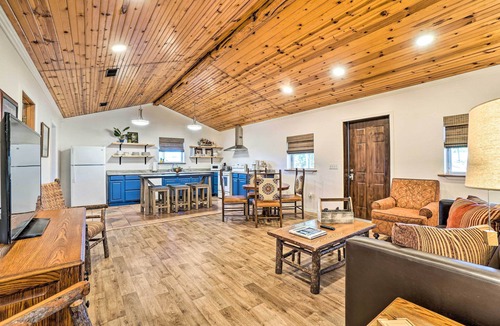 Harrison House | Relaxing Rural Harrison Home - 11 Mi to Town