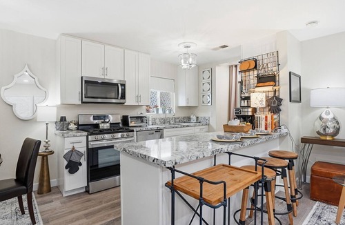 Lincoln Acres Apartment | Relaxing SD Retreat: Downtown, Beaches & Mountains