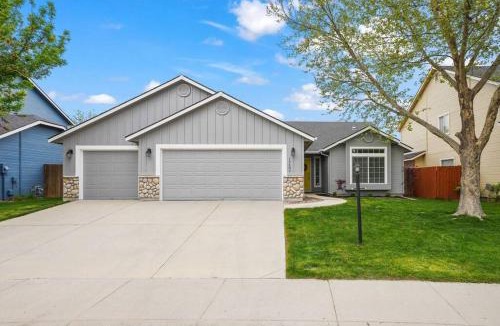 Boise House | Remodeled, Charming Retreat on the City's Doorstep