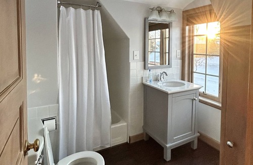 Lima House | Remodeled french country château suites, in a park like setting.