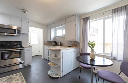 Franklin to the Fort House | Remodeled Historic Central Missoula Home - 5 mins to Downtown