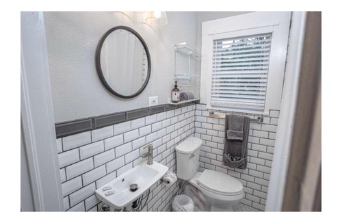 Mahncke Park Apartment | Remodeled Modern 1BR1BA Apt Near Downtown, 5min Pearl
