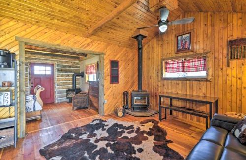 Clark House | Remote Escape Clark Home with Incredible View