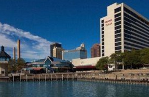 Downtown Toledo Hotel | Renaissance Toledo Downtown Hotel