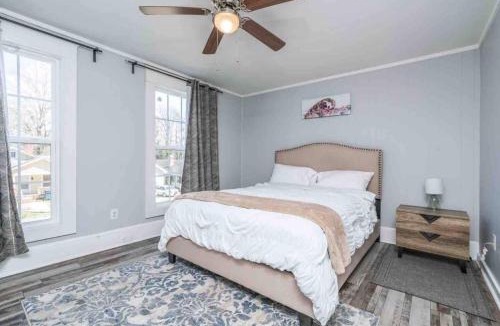 East Durham House | Renovated 3 bedroom close to downtown!