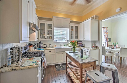 Winnsboro Cottage | Renovated 'carnegie Cottage' - Walk to Dtwn!