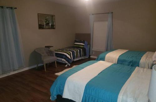 La Marque Apartment | Rental Unit Close to NASA and Kemah Boardwalk