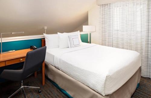 Richmond Hotel | Residence Inn by Marriott Richmond West End