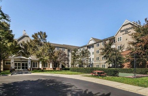 Woodvale Hotel | Residence Inn by Marriott Richmond Chester