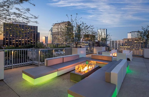 Waller Creek District Condo | Resort Condo near SXSW