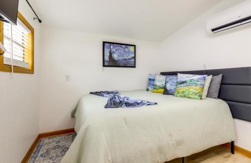 Collier Heights Apartment | Retreat for Couples & Artists! Atlanta Tiny Home