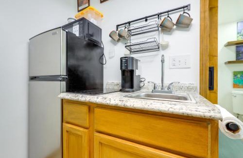 Collier Heights Apartment | Retreat for Couples & Artists! Atlanta Tiny Home