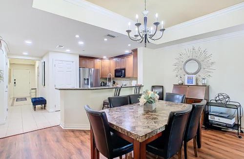 Reunion House | Reunion Charming Cozy Golf-Front Condo Sunset Views