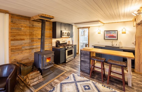 Missoula Apartment | Ridgeline Retreat and Accommodations; located in beautiful western Montana