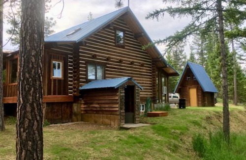 Missoula Apartment | Ridgeline Retreat and Accommodations; located in beautiful western Montana