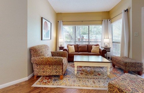 New Braunfels Condo | River City Resorts: INV 115: Free Tubes, On Comal, Walk to Schlitterbahn