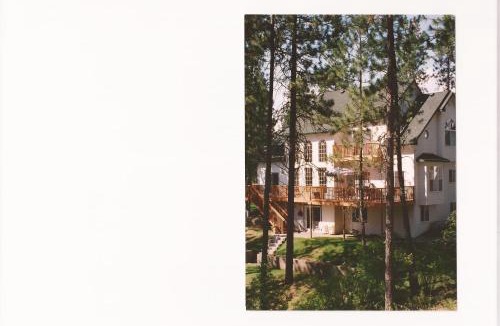 Post Falls Bed & Breakfast | River Cove Elegant Waterfront Bed & Breakfast
