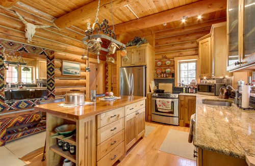 Cascade Cabin | 'River Front Ranch' Montana Retreat: Fishing Haven
