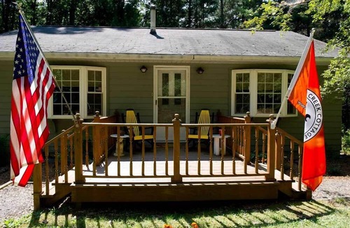 Clarington Cottage | River Front Vacation Rental Property On The Clarion River in Clarington, Pa