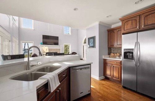 Jeffersonville House | River House - OmG Views Minutes to Bourbon Trail