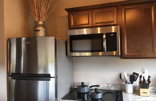 Silver Star Cabin | River Rest Luxury Cabin - The Beaverhead. Beautiful River and Mountain Views!
