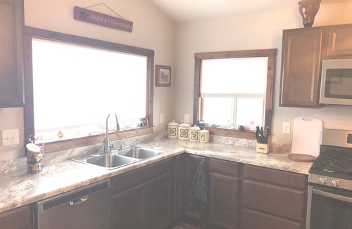 Silver Star Cabin | River Rest Luxury Cabin - The Ruby. Beautiful River and Mountain Views!