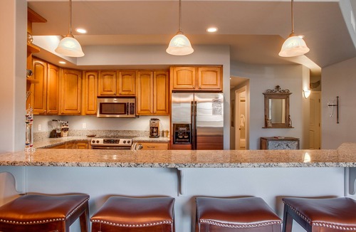 Leavenworth Condo | River's Echo Downtown Leavenworth Condo Vacation Rental, Mountain View for 6