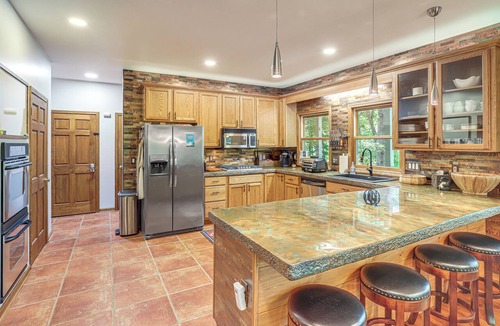 Rutherfordton House | Riverfront Lake Lure Lodge w/Fire Pit & Hot Tub!