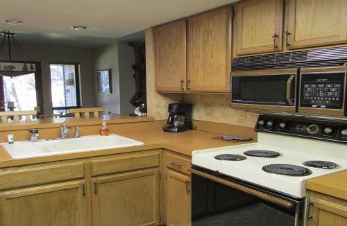 McCall Apartment | Rivers Bend B19