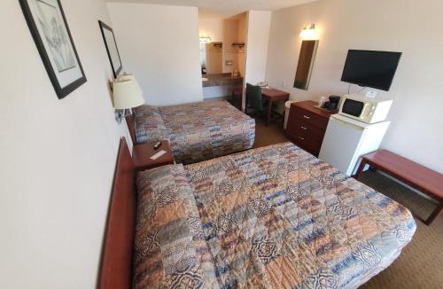 Glendive Hotel | Riverside Inn