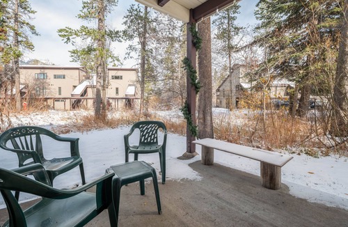 Moose Wilson Road Condo | RMR: Chokeberry 3814 Condo in The Aspens
