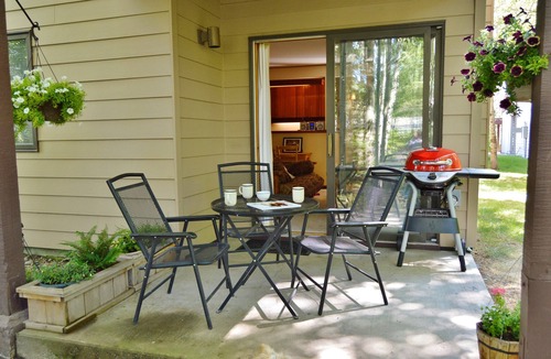 Moose Wilson Road Condo | RMR: Sagebrush 1311 Condo in The Aspens/Wilson,WY