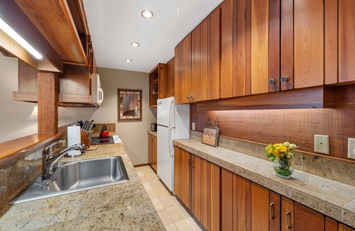 Moose Wilson Road Condo | RMR: Thistle 921 Condo in The Aspens/Wilson,WY