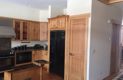 Big Sky Meadow Village Condo | Rocky Mountain Getaway