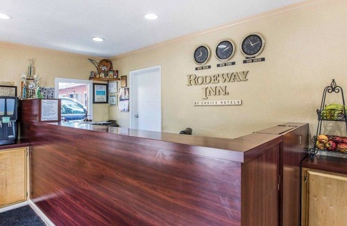 National City Hotel | Rodeway Inn National City San Diego South