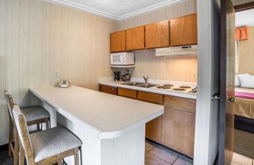 Lander Hotel | Rodeway Inn Pronghorn Lodge