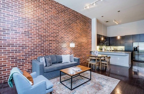 The Galleria Apartment | Rose at the Millennium - Stylish 1 BR in Houston