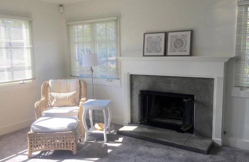 North Central Bed & Breakfast | Rose Bowl House