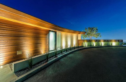 Hollywood Hills Villa | Rouge Elite