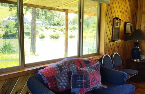 Superior Cabin | Rugg's Riverside Sleep Cabin