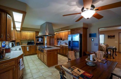 Cameron House | Rural Cabin Rental near Madison River in Ennis, Montana
