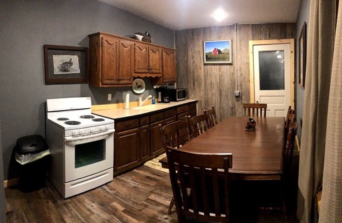 Wimbledon Cabin | Rural Lodge