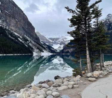 Golden Other | Rustic Beaverfoot Lodge