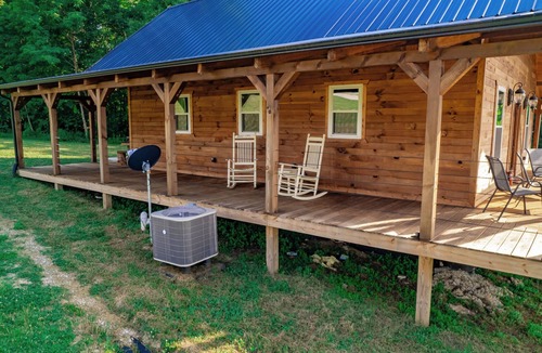 Hamden Cabin | Rustic Comfort at Puritan Ridge, 3 bed 2 bath cabin on 180 stunning acres!